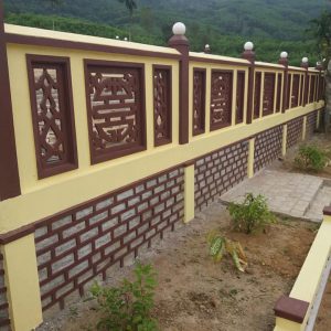 Kiến trúc nhà thờ tộc đẹp, hàng rào nhà thờ tộc ấn tượng
