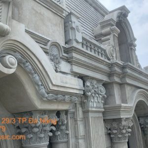 Phào chỉ hoa văn phù điêu