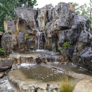 Núi nhân tạo – Đá nhân tạo