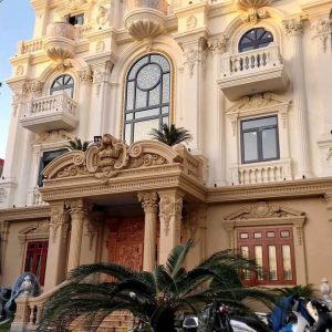 Thi công phù điêu phào chỉ kết hợp đài phun nước kiến trúc châu Âu