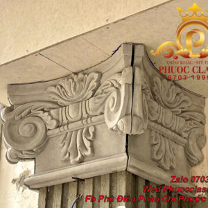 Phù điêu đầu cột