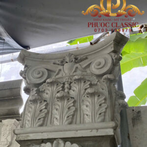 Phù điêu đầu cột