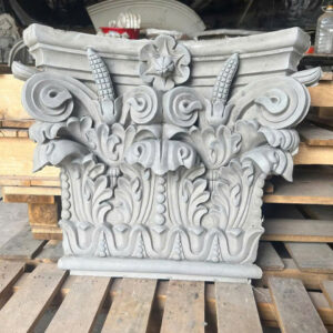 Phù điêu đầu cột