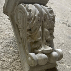 Phù điêu con sơn